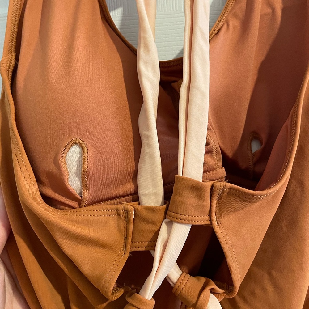 NWT Women's XL Fabletics One-Piece Swimsuit - Picture 7 of 10